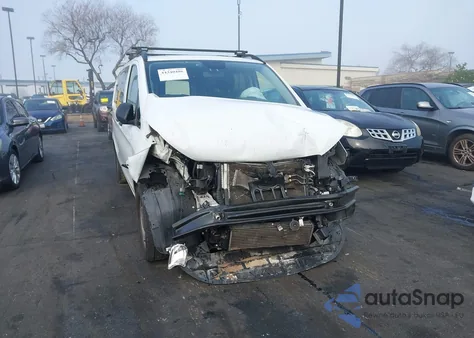 2019 Mercedes-Benz Metris z USA, uszkodzony, nr VIN WD3PG2EA0K3553105